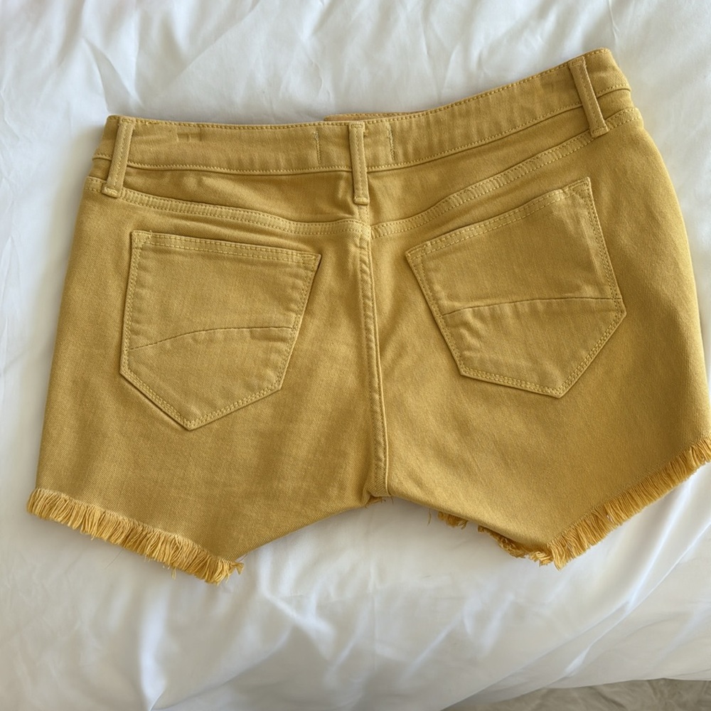 Driftwood yellow Connie denim shorts - Picture 4 of 4
